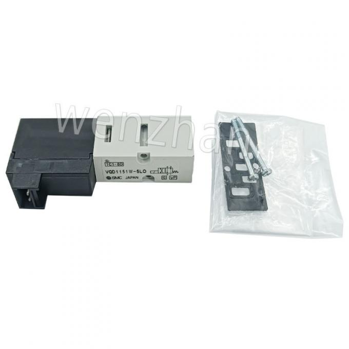 SMT Samsung Hanwha Solenoid Valve HP14-002040 VQZ115R-5L01 CI-PR VQD1151W-5LO Valve 3
