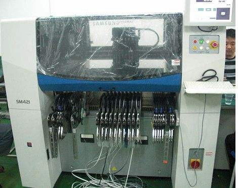 Линия сборки печатных плат SMT AMSUNG HANWHA SM320 SM321 SM421 SM431 МАШИНА ДЛЯ ПОДБОРКИ И УСТАНОВКИ SMT